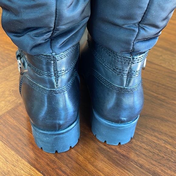 NEVER WORN MICHAEL KORS BLACK TALL LEATHER & FAUX FUR BOOTS SIZE 7 - BEAUTIFUL! - Picture 5 of 11